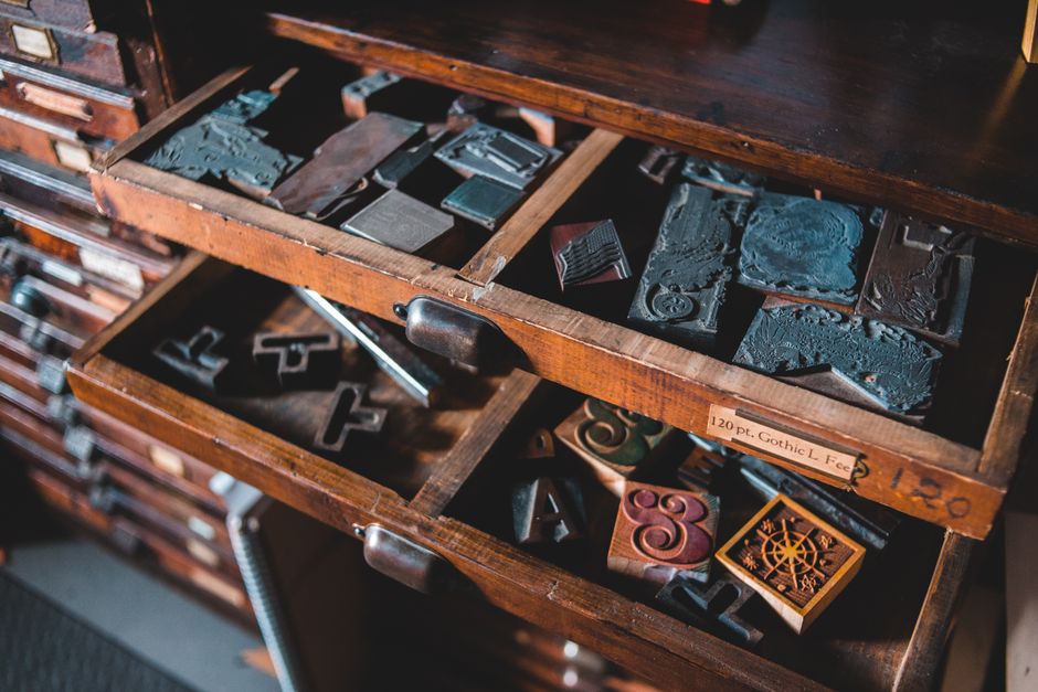 A letterpress-printed sheet of type samples.